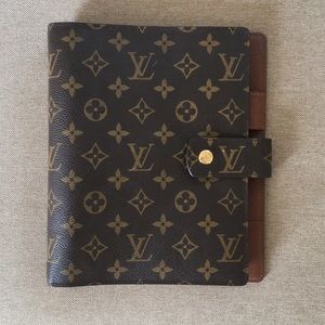 Louis Vuitton Authentic Planner